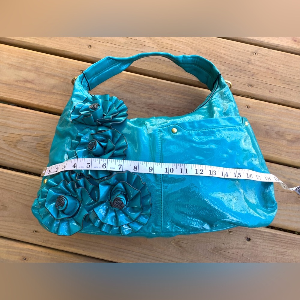Nice hobo bag 🌸🌸 - Picture 14 of 14